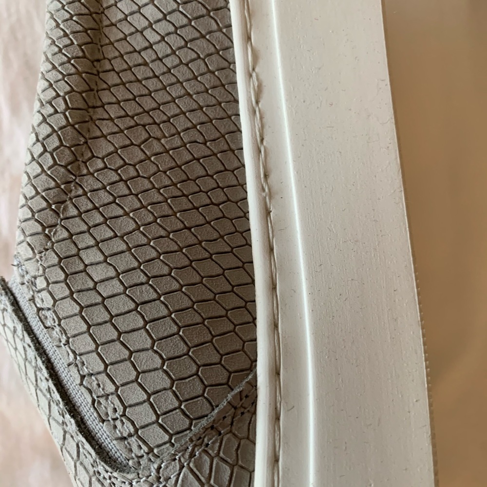 Maiden Lane Sneaker NWOT - Picture 6 of 6